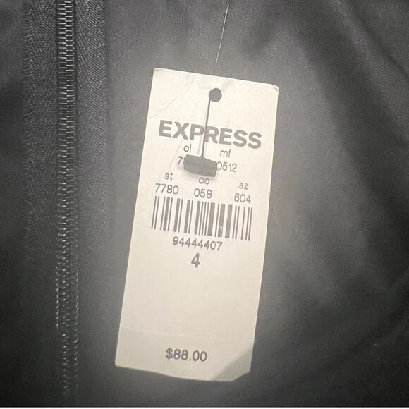 Express Black Lace Fitted Mini Dress - Size 4 - NWT - Picture 3 of 7